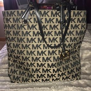 Michael Kors Purse !